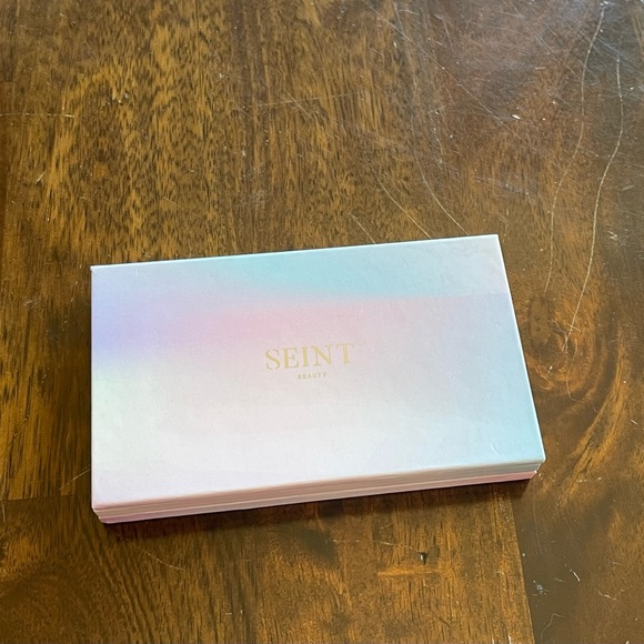 Seint Makeup Seint Iiid Palette 8 Poshmark